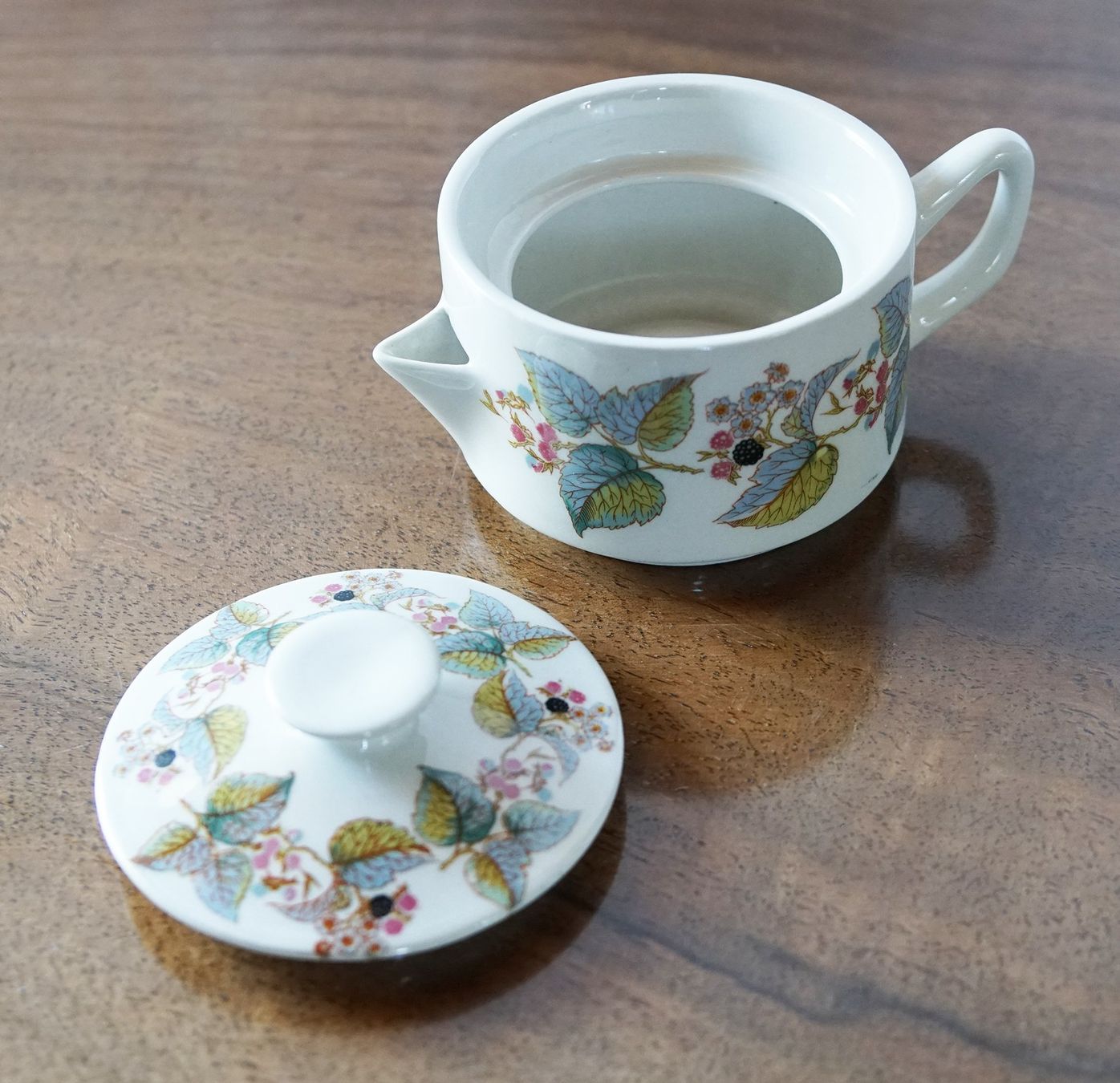 Set di piatti: Vintage Sahnekännchen mit Deckel – Usato da Sissach venduto da glrpmpfk 1