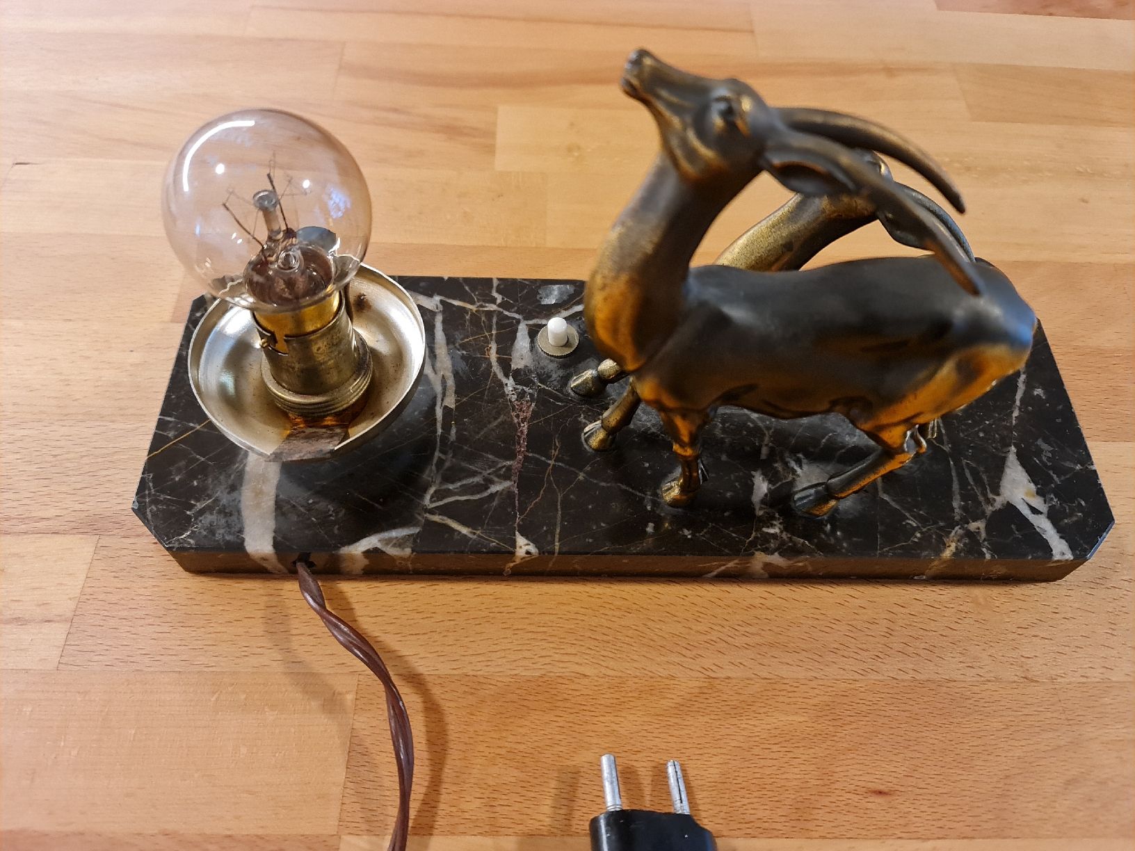 Lampade: Art Deco: Tierfiguren-Lampe – Usato da Basel venduto da Bafidu 3