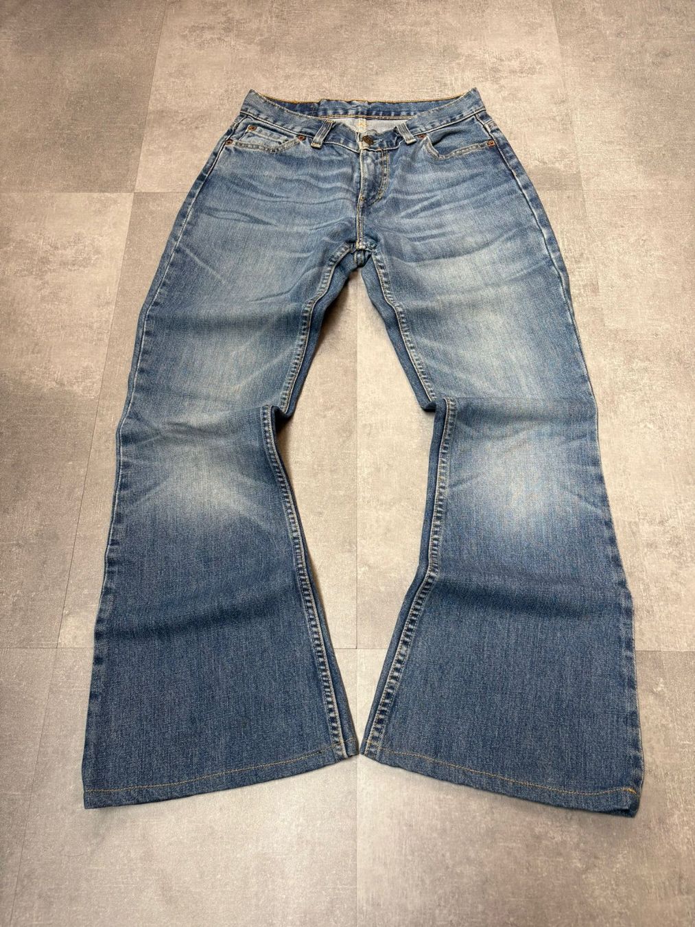 Levi's Jeans: Vintage Levis Bootcut Flared Jeans - Grösse S/27 – Neu (gemäss Beschreibung) aus Werdenberg von hase.vintage