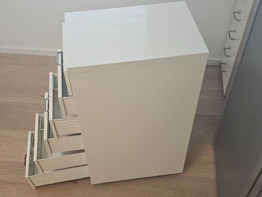Eléments de bureau: Filing Cabinet 6 Drawers White Used – D'occasion à Immensee par Gitter 1