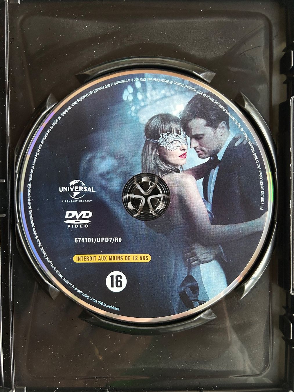 Alle DVDs: CINQUANTE NUANCES PLUS SOMBRES – Gebraucht aus St-Cierges von Crisi53 2