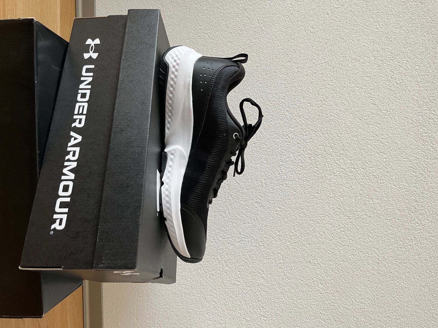 Under Armour Scarpe da uomo: Under Armour Dynamic Select - Taille 44.5 - Neuves – Usato da Argnou (Ayent) venduto da Duckcifer 3