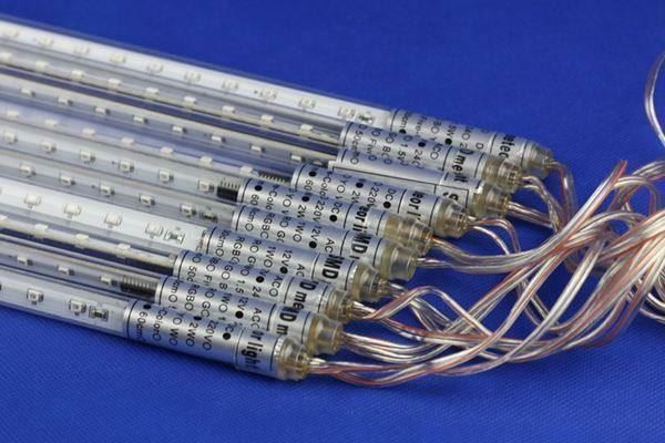 Weihnachtsbeleuchtung: Schneefall Lichter LED / NEU / 8 Röhren – Neu und originalverpackt aus Arth von 100i 6