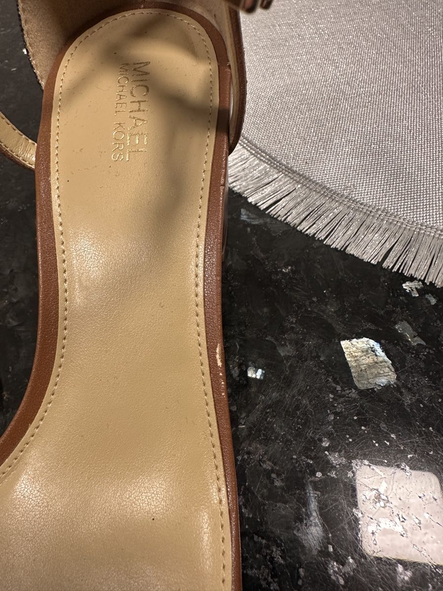 Michael Kors Scarpe da donna: Michael Kors Sandalen, braun – Usato da Oberurnen venduto da nes_8xqt 5
