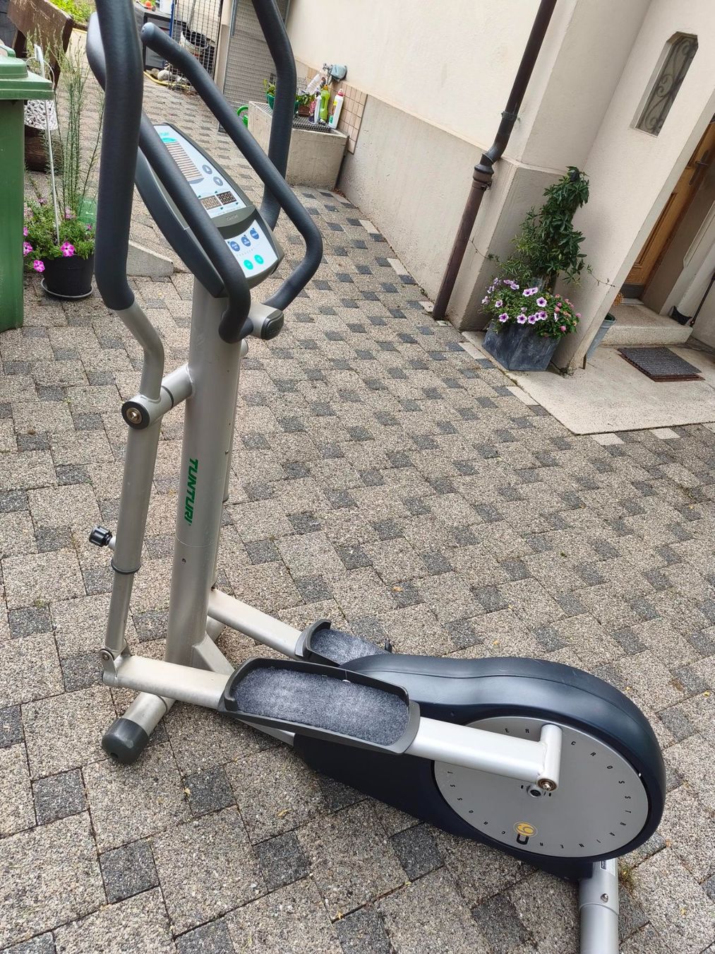 Tunturi Hometrainer: Crosstrainer Tunturi C6 – Usato da Lenzburg venduto da Moeli02 7