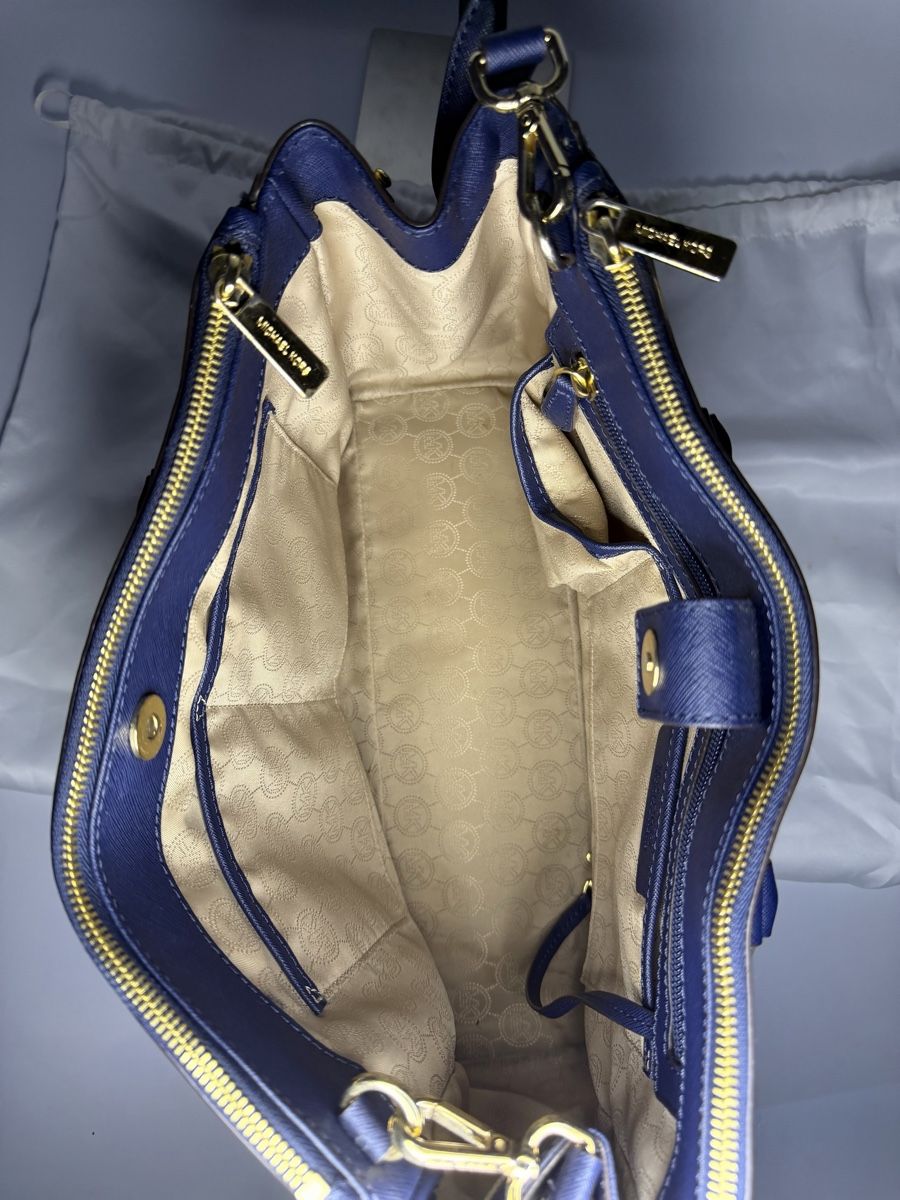 Michael Kors Borse da donna: Original Michael Kors Handtasche Dunkelblau – Nuovo (secondo la descrizione) da Vionnaz venduto da b_f_d_r_g 5