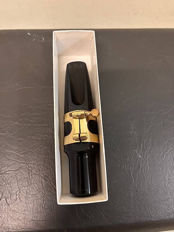 Strumenti musicali: Yanagisawa Alto Sax Ebonite 5 – Usato da Bern venduto da RinBern 1
