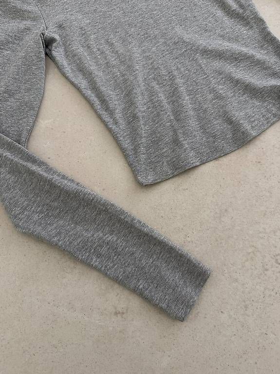 Tops: 2x Graue Langarmshirt Gr. S – Gebraucht aus Merlischachen von GlamGarb 4