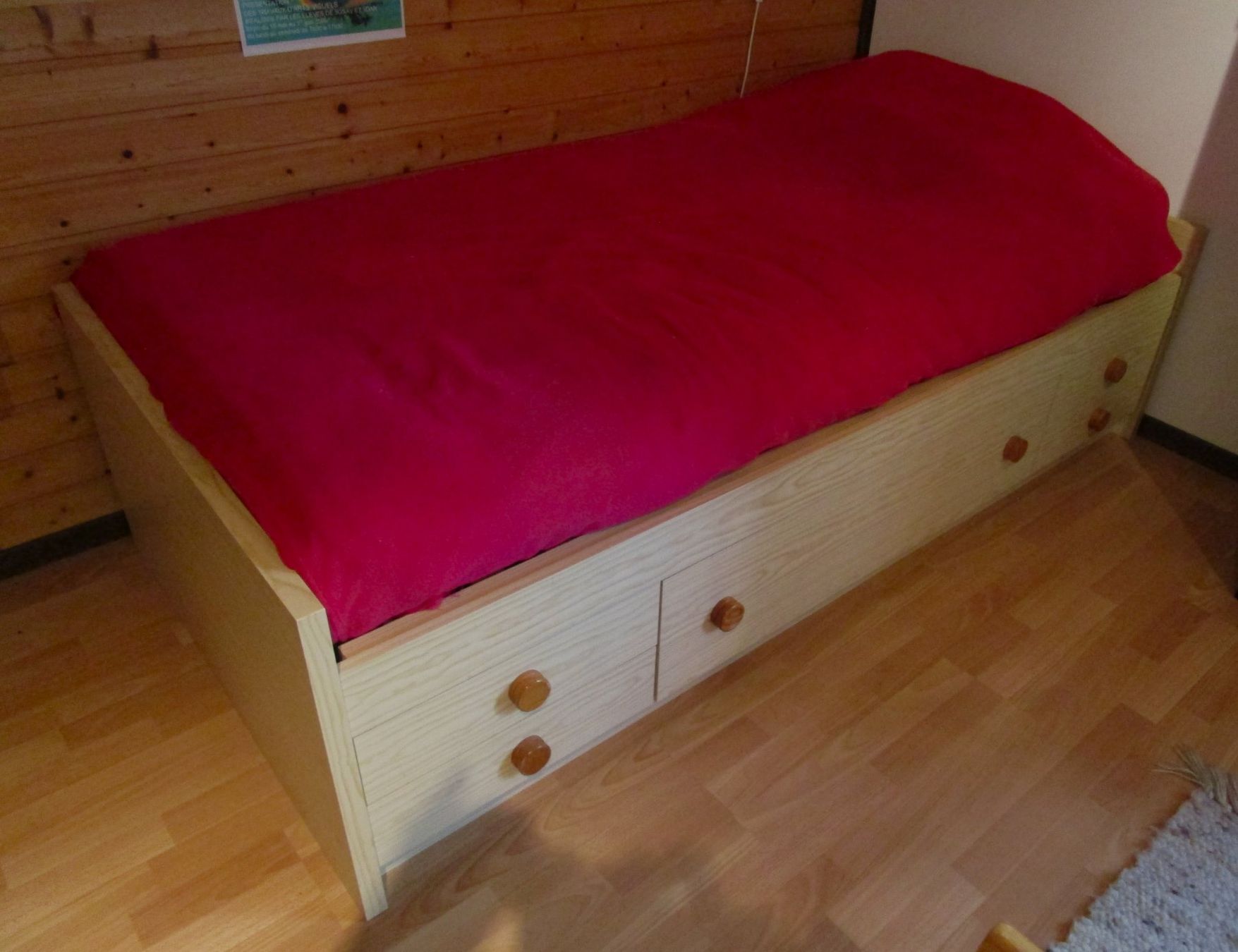 Letti: Lit simple avec tiroirs – Usato da Yverdon-les-Bains venduto da jft_n8k8