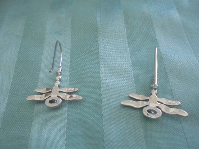 Boucles d'oreille: Ohrhänger Libellen mit grünen Glasaugen – D'occasion à Hinwil par Glasperlen 3