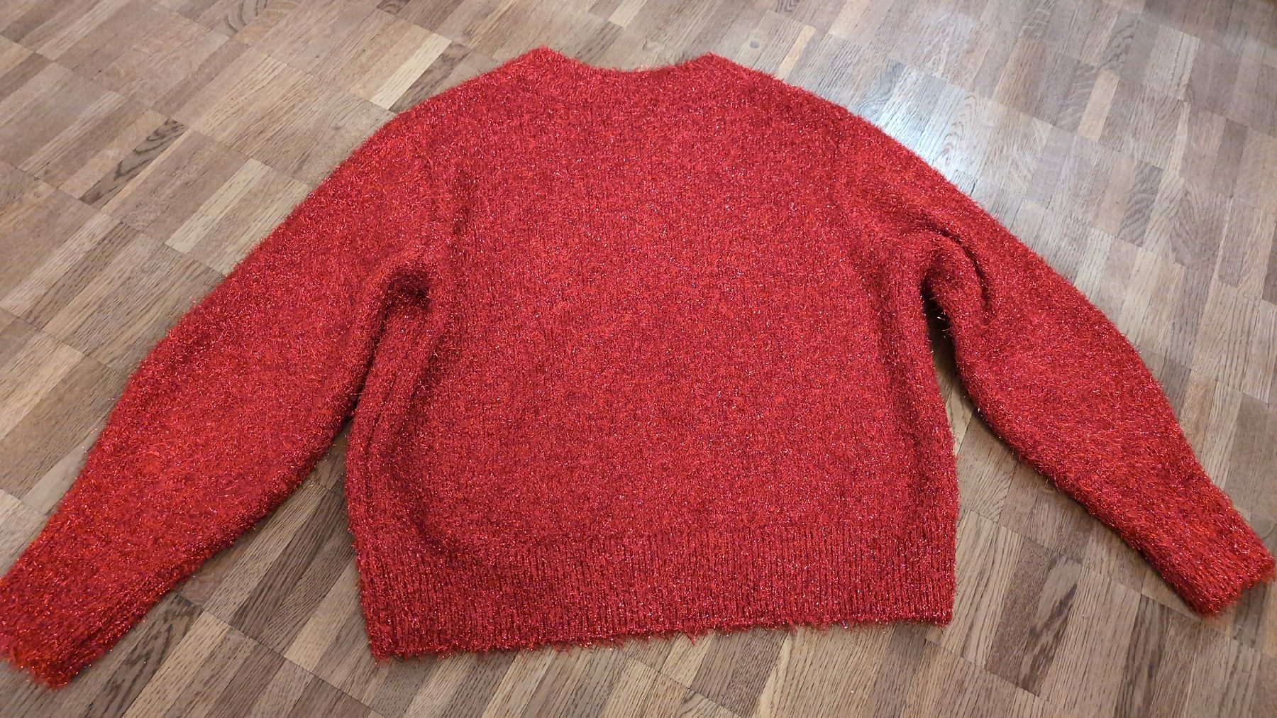 H&M Maglioni & Felpe: H&M Glitzer Pullover, rot, Grösse XS – Usato da Bern venduto da Orwahn 3