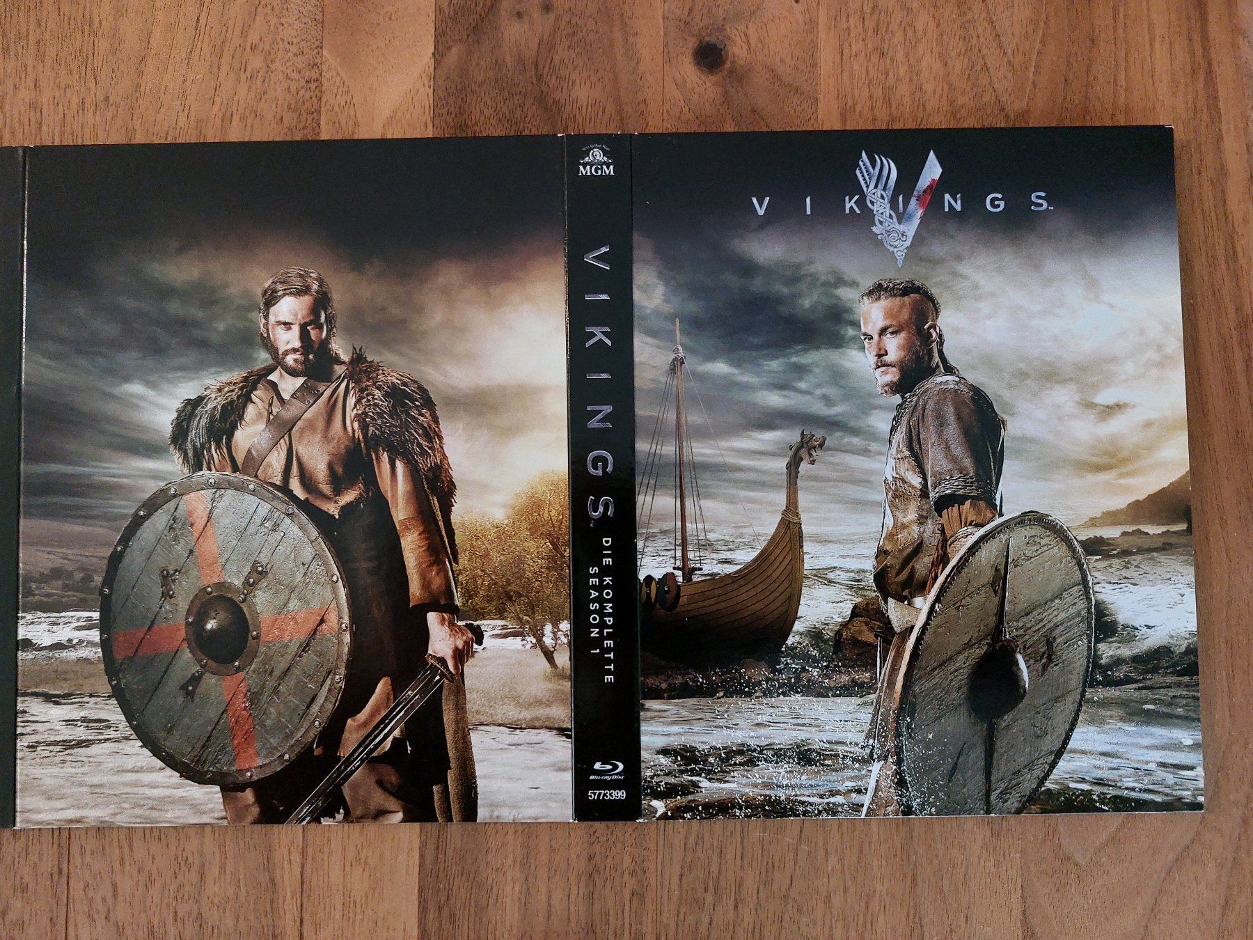 Tutti i DVDs: Blu Ray - Vikings - Season 1 – Usato da Rheinfelden venduto da FilmAuktion 2