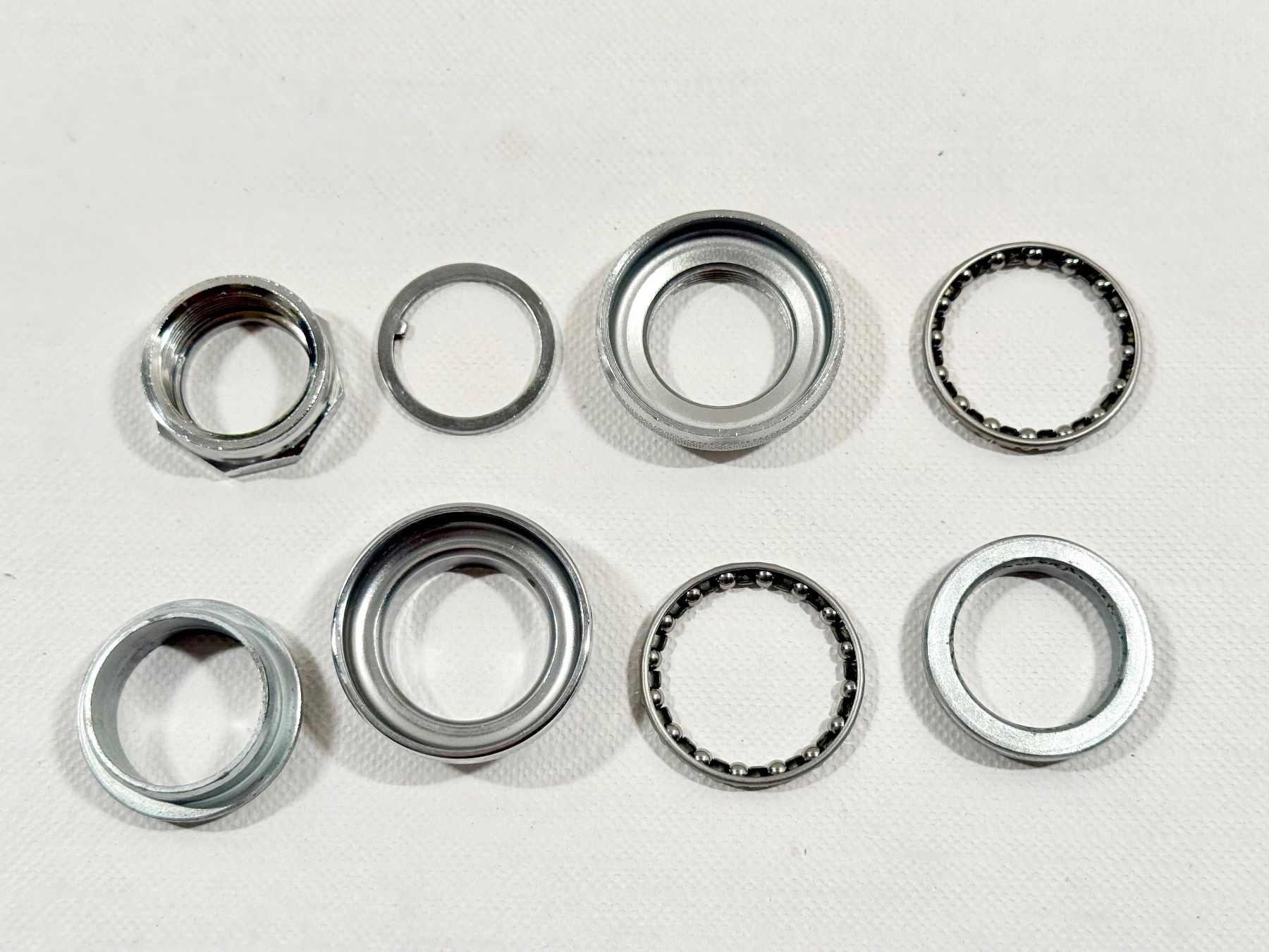 Ersatzteile: UNKNOWN Vintage Headset Steuersatz TOPZUSTAND / 2601 – Gebraucht aus Luzern von bikeandbeltcom 2