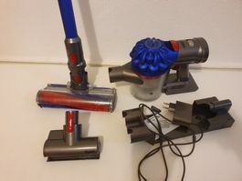 Aspirateur Dyson V7 fluffy  d'occasion!