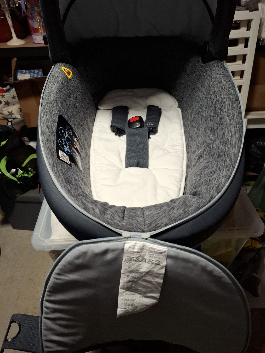 Maxi-Cosi Seggiolini per auto: Maxi-Cosi Jade ISOFIX Babywanne – Usato da Lupfig venduto da nik_7sxm 3