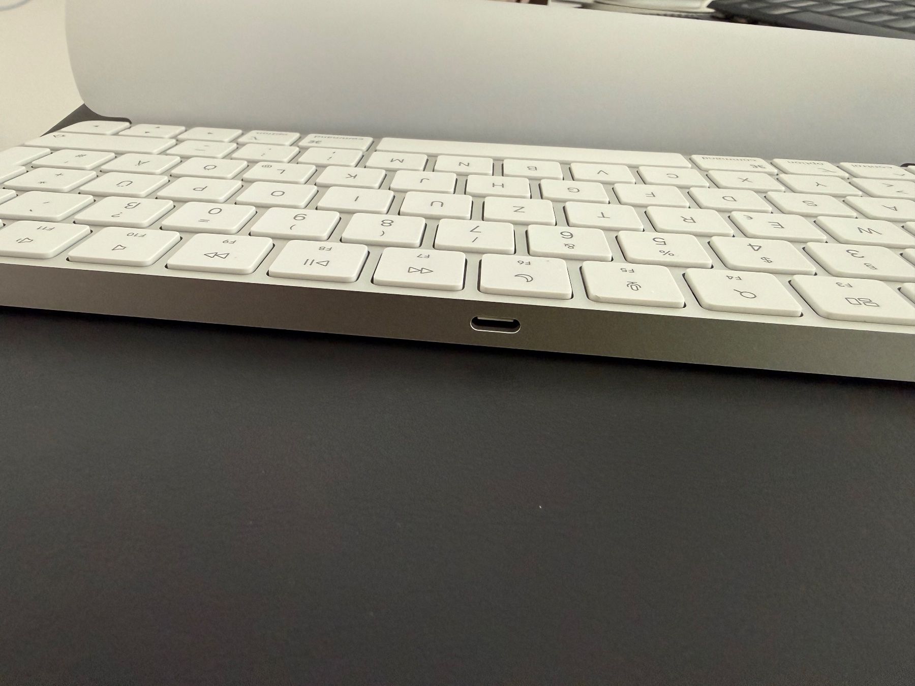 Apple Tastiere: Apple Magic Keyboard Touch ID - Deutsches Layout – Nuovo (secondo la descrizione) da Grüsch venduto da Speed_demon 4