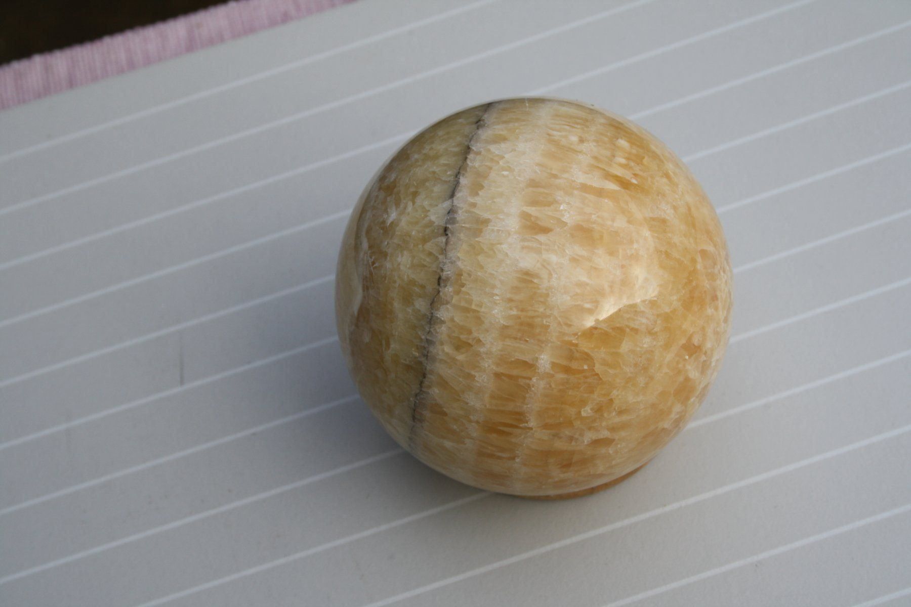 Minerali & Pietre curative: CALCIT ARGONIT KUGEL HEILSTEIN ca. 1.5 KILO – Usato da Wauwil venduto da Pneuedy 3