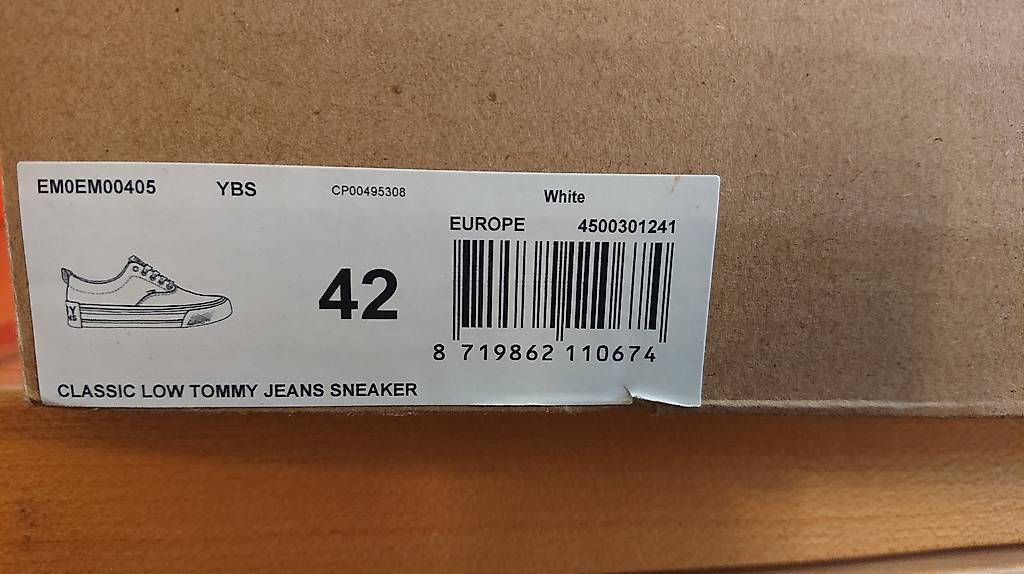 Tommy Hilfiger Scarpe da donna: Tommy Hilfiger Sneaker weiss NEU – Nuovo e nell'imballaggio originale da Grenchen venduto da Zombiepolizist 1