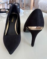Neue elegante, sexy, schwarze Pumps