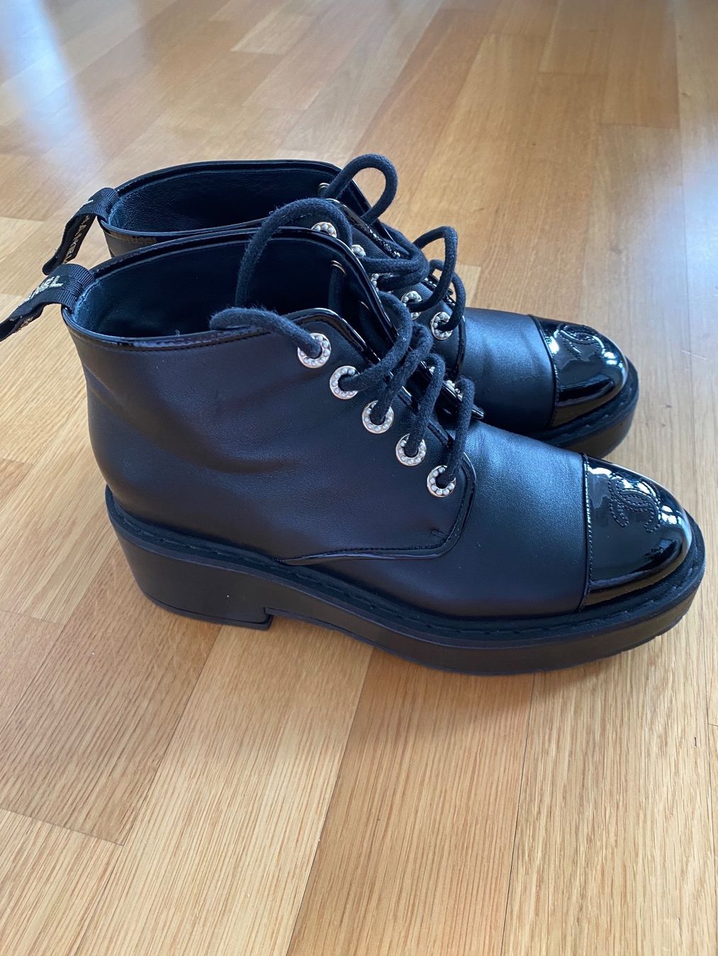 Chanel Scarpe da donna: CHANEL BOOTS – Usato da Glattpark ( Opfikon ) venduto da anna-zuerich 5