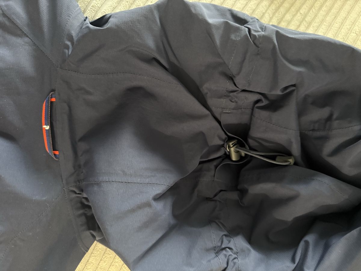 Peak Performance Jacken: Peak Performance Jacke – Gebraucht aus Au ZH von flo_b2cl 1