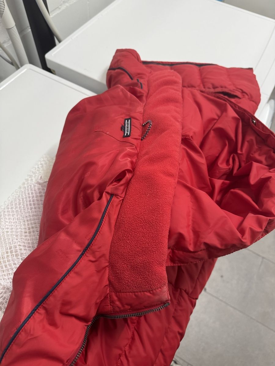 Tommy Hilfiger Giacche: Tommy Hilfiger Daunenjacke Grösse 176/S – Usato da Muttenz venduto da Mirc99 6