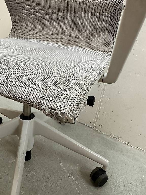 Vitra Chaises: Vitra Physix Bürostuhl – D'occasion à Münsingen par the_royal 3