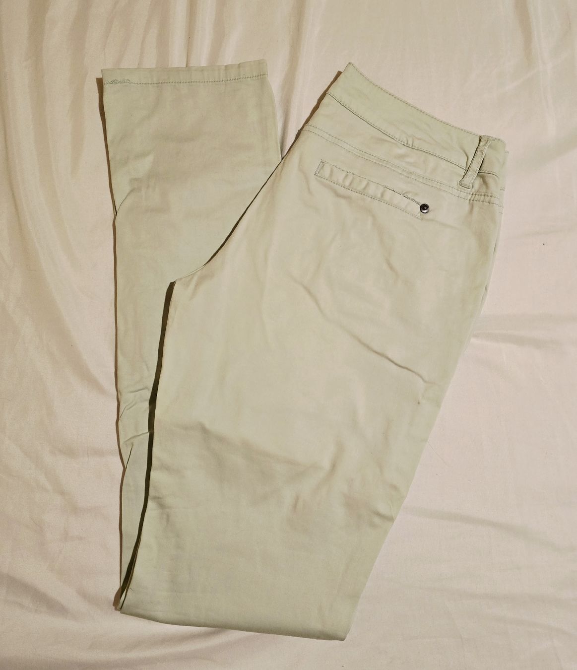 Pantaloni: Pantalon Timeout, 38, vert pâle – Usato da La Neuveville venduto da Diamise 3