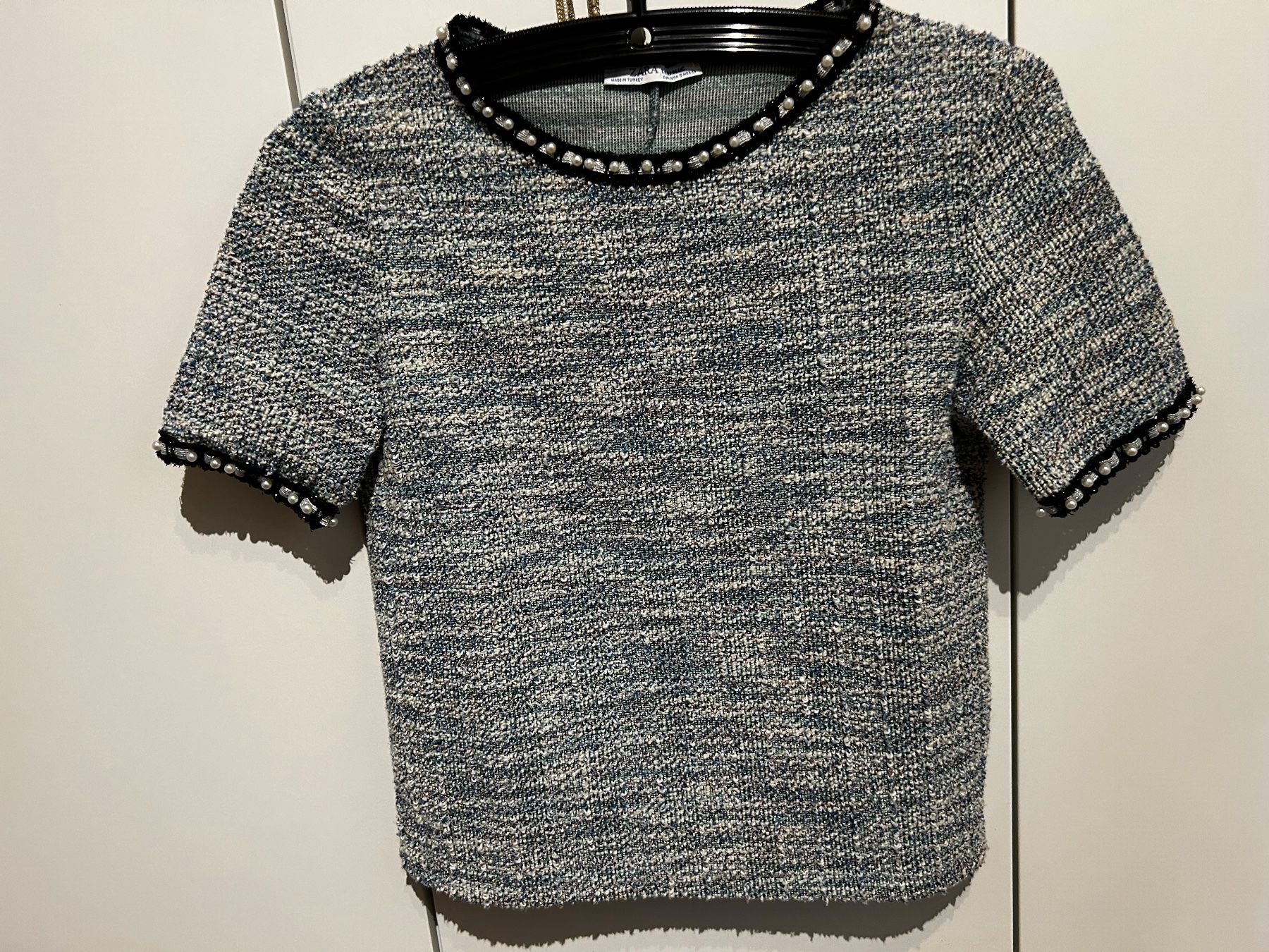 Zara Top: Zara Pulli kurz blautöne und Perlen – Usato da Scherz venduto da Mandarine8 5