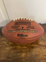 Wilson NFL Game Ball "The Duke" Leder London Series 2009