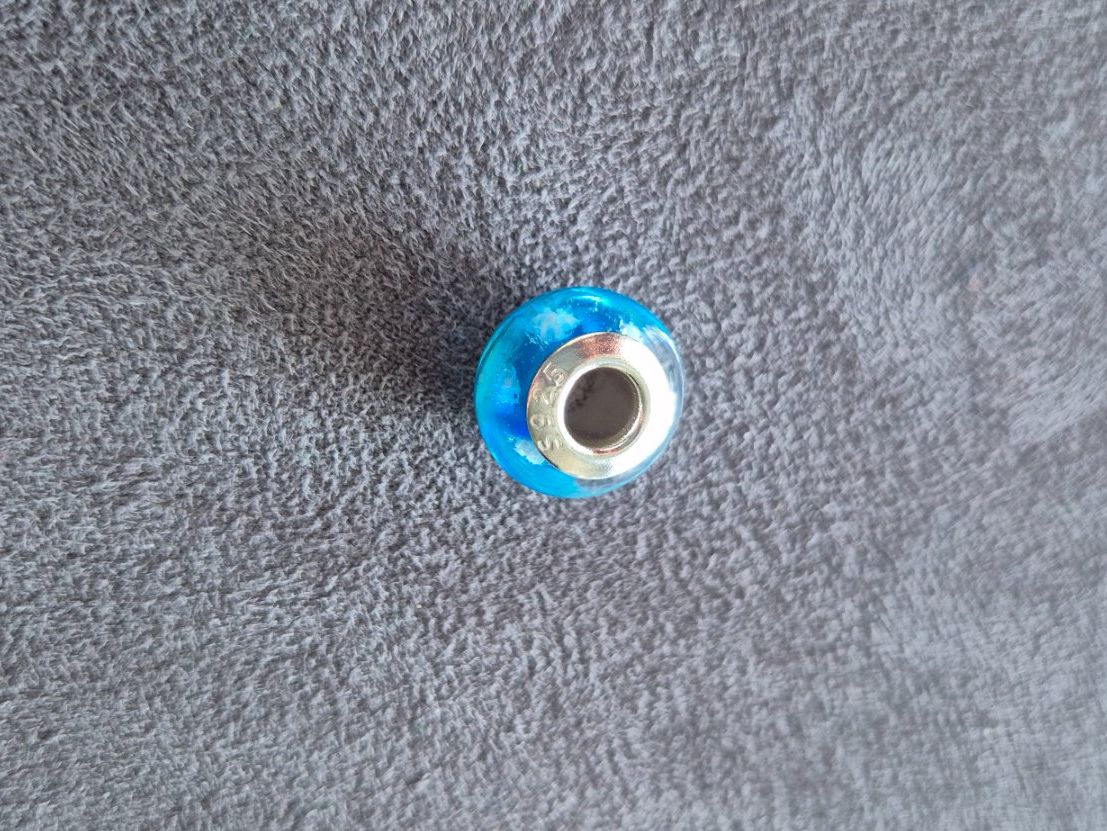 Ciondoli: Charm Kugel hellblau +Garantie – Nuovo (secondo la descrizione) da Rotkreuz venduto da Carbone_Bijou-Shop 1