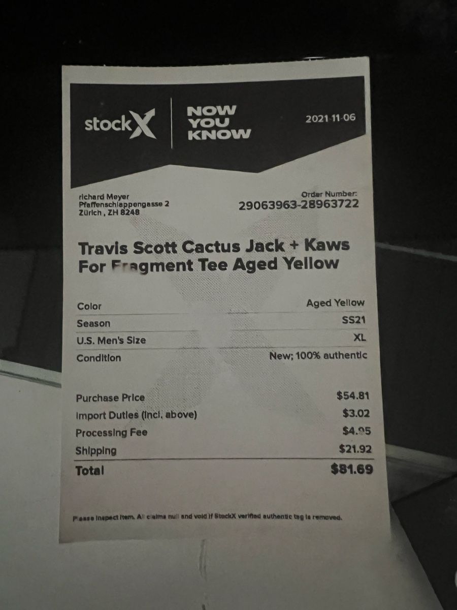 T-shirt: Travis Scott x Kaws T-Shirt – Usato da Uhwiesen venduto da maflo2 3