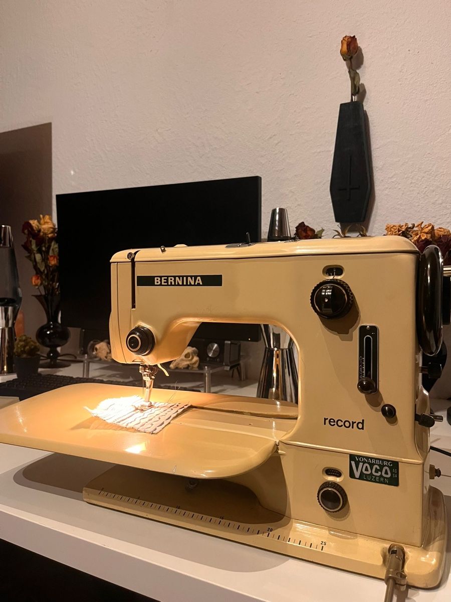Bernina Macchine da cucire: Bernina Nähmaschine – Usato da Waltenschwil venduto da migrosicetea_ 1