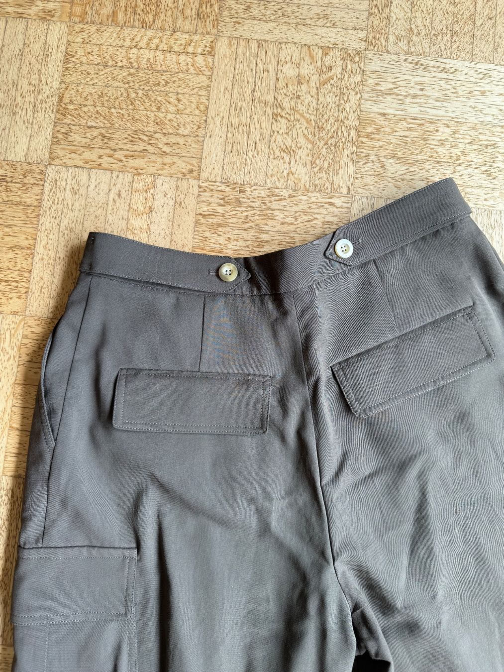 H&M Pantaloni: H&M m. Wolle Hose Gr. 42 neu – Usato da Zürich venduto da bluebirdmon 5
