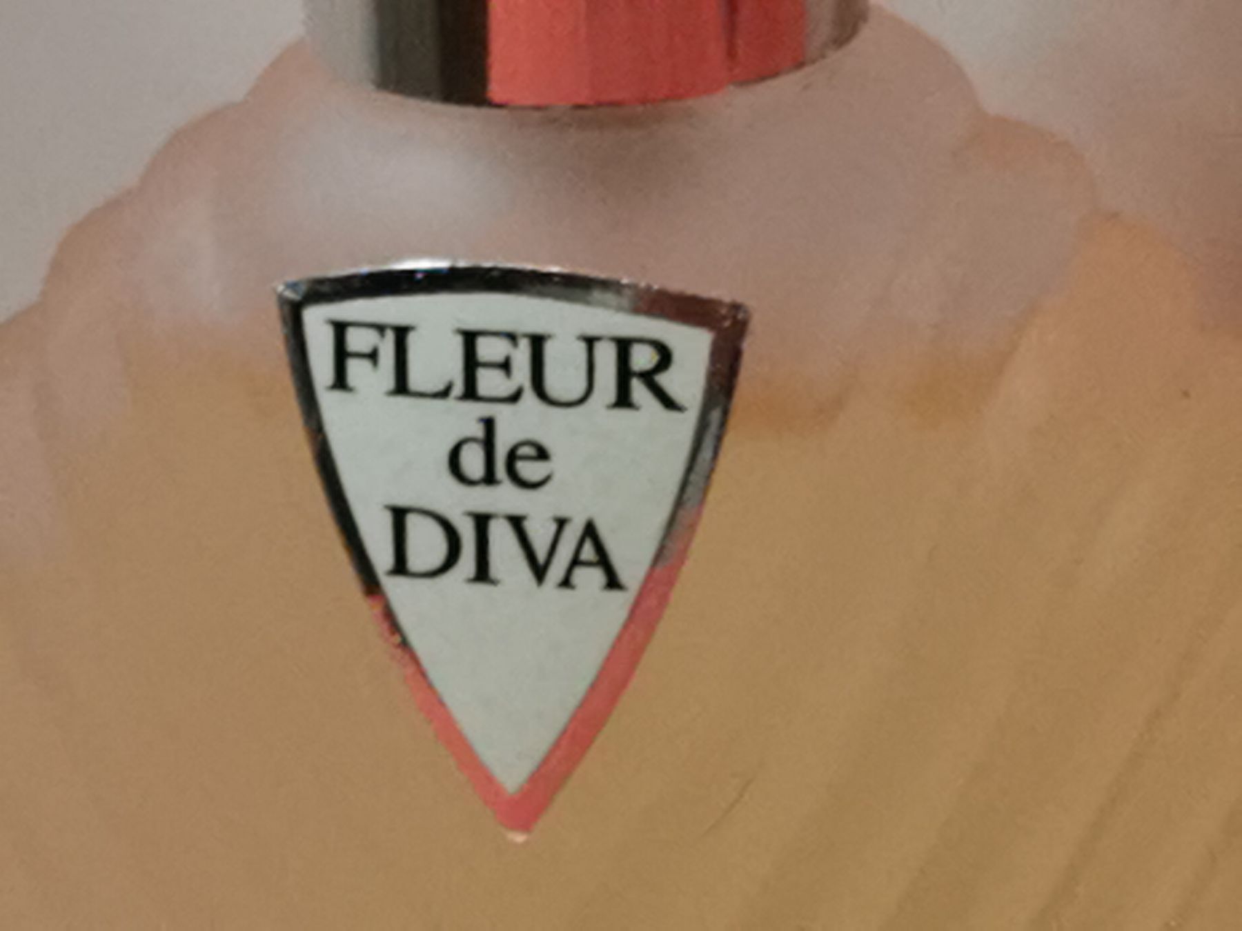 Profumi & Eau de Toilette: Fleur de Diva Emanuel Ungaro EdT 30 ml. – Nuovo e nell'imballaggio originale da Schlieren venduto da vlalif 1