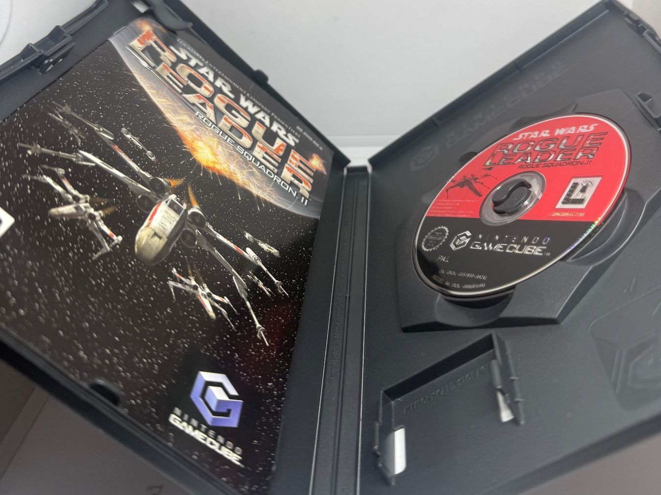 Nintendo Giochi: Star Wars Rogue Leader: Rogue Squadron 2 GameCube – Usato da Dietlikon venduto da NESFEVER 3