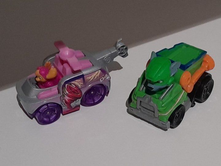 Giocattoli: Paw Patrol Spielzeugautos Skye oder Rocky – Usato da Zürich venduto da cole15 1