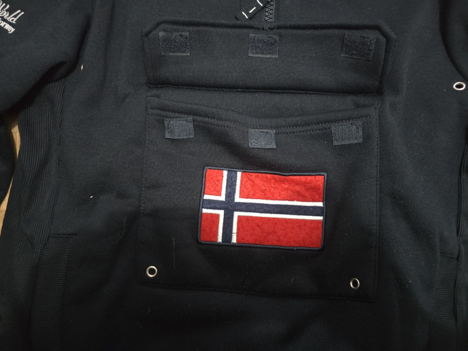 Maglioni & Felpe: Pull Geographical Norway noir, taille S/M, parfait! – Usato da Mont-sur-Lausanne venduto da Didinho 4