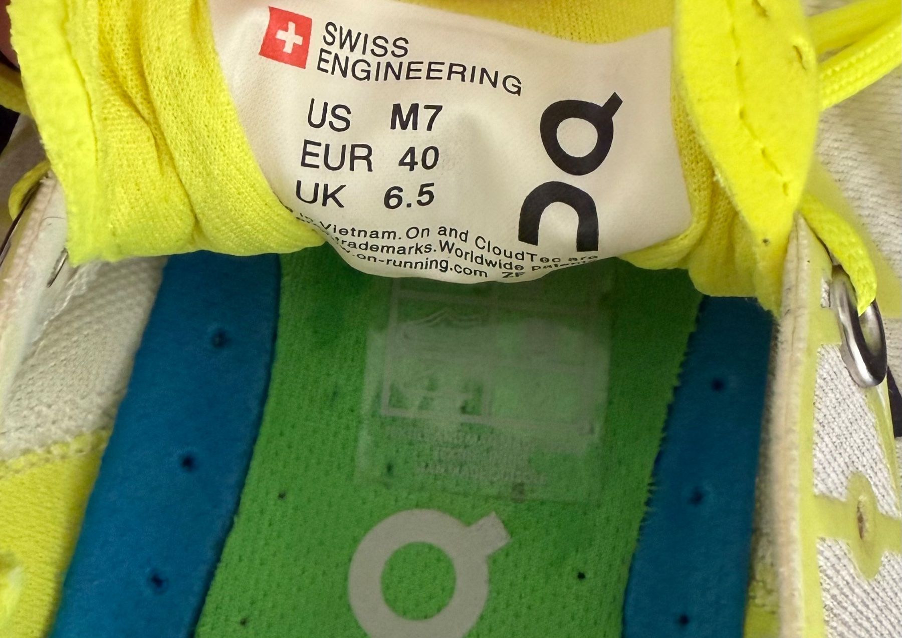On Damenschuhe: ON Running, Cloudflash, Grösse 40 – Gebraucht aus Niederweningen von baghirac 6