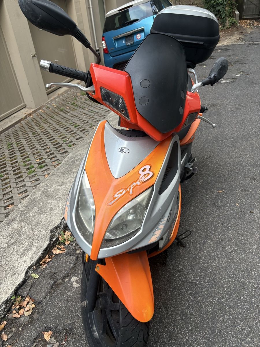 Kymco Scooter: Kymco Super 8  125cc – Difettoso da Basel venduto da Rikardo_1979 1