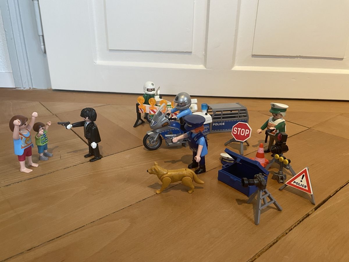 Playmobil Giocattoli: Playmobil Polizei Einsatzset – Usato da Wynau venduto da canellina