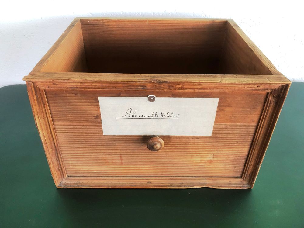 Vintage-Holzbuchbox Als Geheimversteck – Dekorative Aufbewahrung Für Schmuck & Mehr