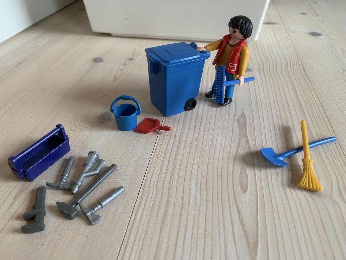 Playmobil Giocattoli: Playmobil Facility Service – Usato da Biberist venduto da coffee13
