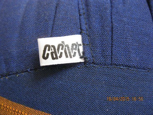 Cachet Kissen: Sitzkissen Cachet – Neu (gemäss Beschreibung) aus Affoltern am Albis von Andrezc 1