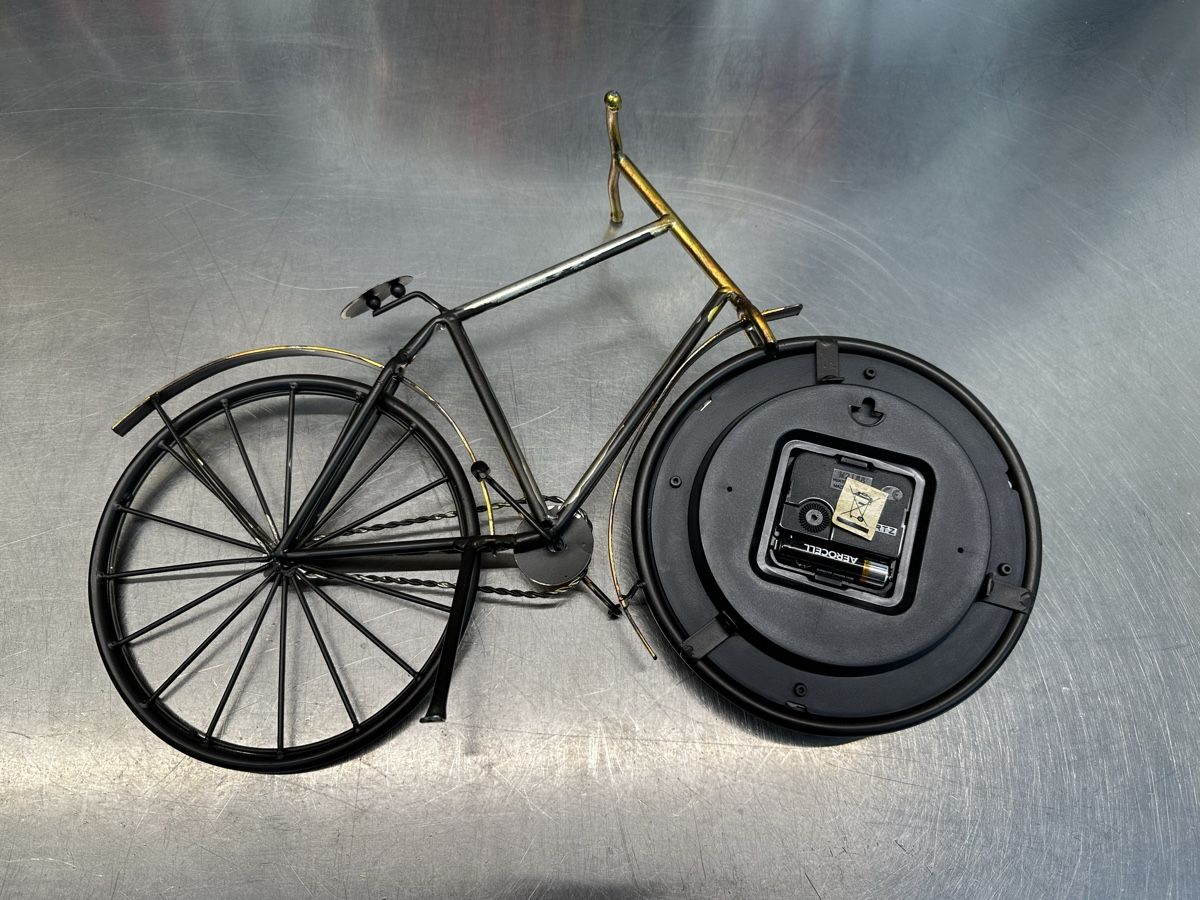 Stand- & Wanduhren: Tischuhr Fahrradform – Gebraucht aus Schwende von  2
