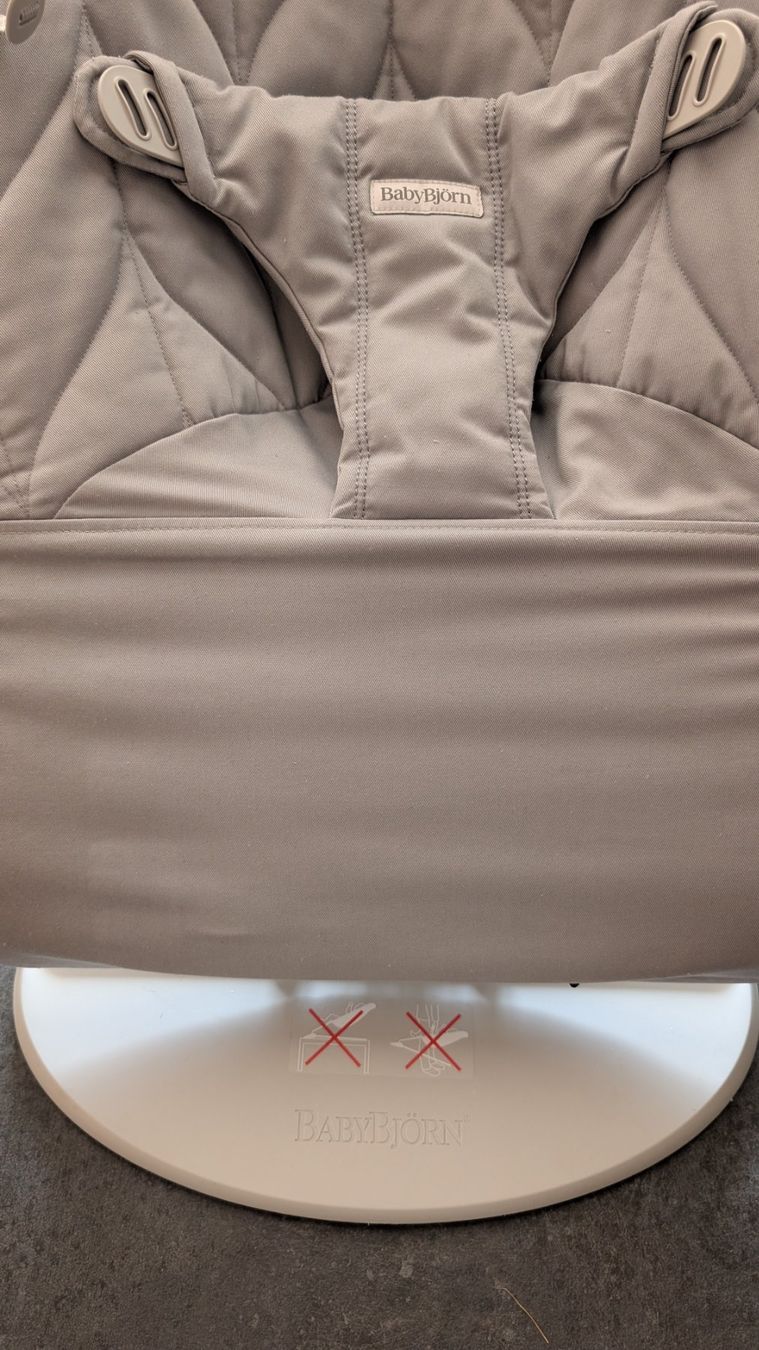 Babybjörn Wippen & Schaukeln: Babybjörn Babywippe bliss hellgrau – Gebraucht aus Läufelfingen von sup_lf5n 1