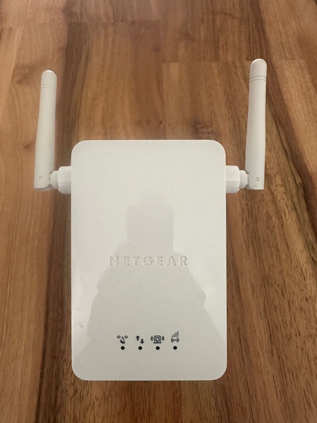 Netgear Wlan: Netgear WiFi Range Extender WN3000RP – Gebraucht aus Stallikon von Rsiri