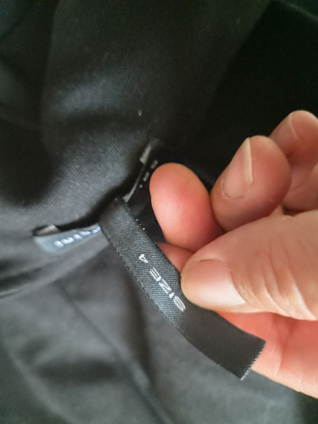 Sarah Pacini Pantalons: Sarah Pacini schöne Hose Gr. 4 – D'occasion à Frenkendorf par Moon111 4