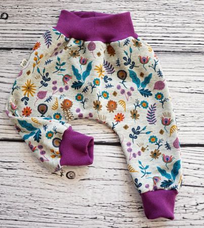 Fleece Pumphose mit Blumen 68/74 - NEU