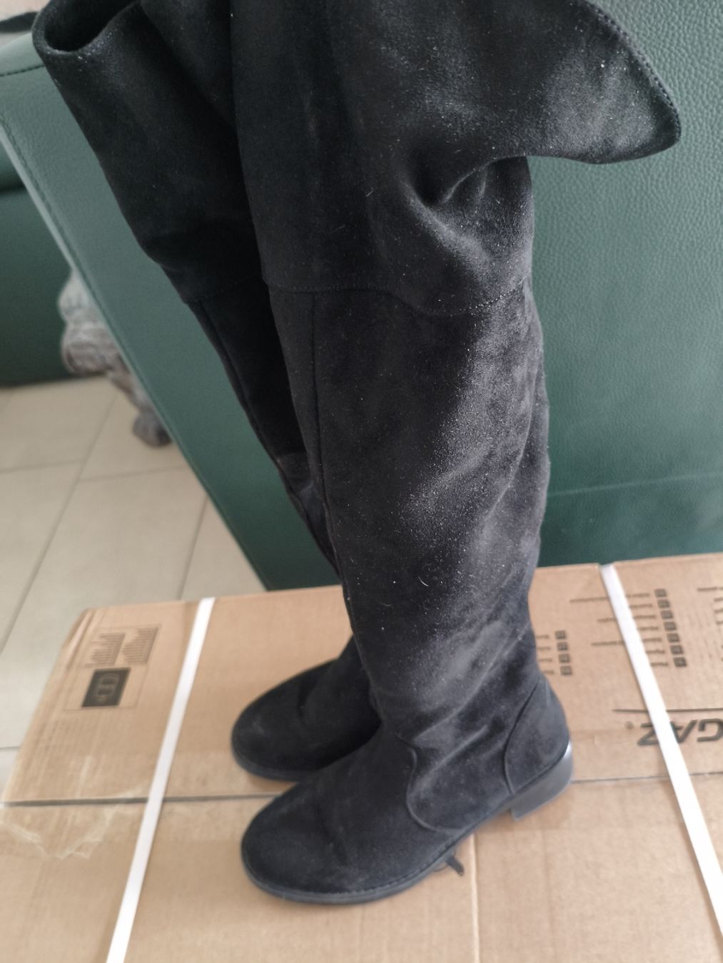Scarpe da donna: Stivali neri alti – Usato da Bioggio venduto da OresteIronix 2